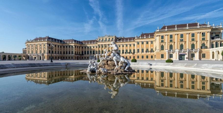 Exclusive - With Aircondition! * Vienne
