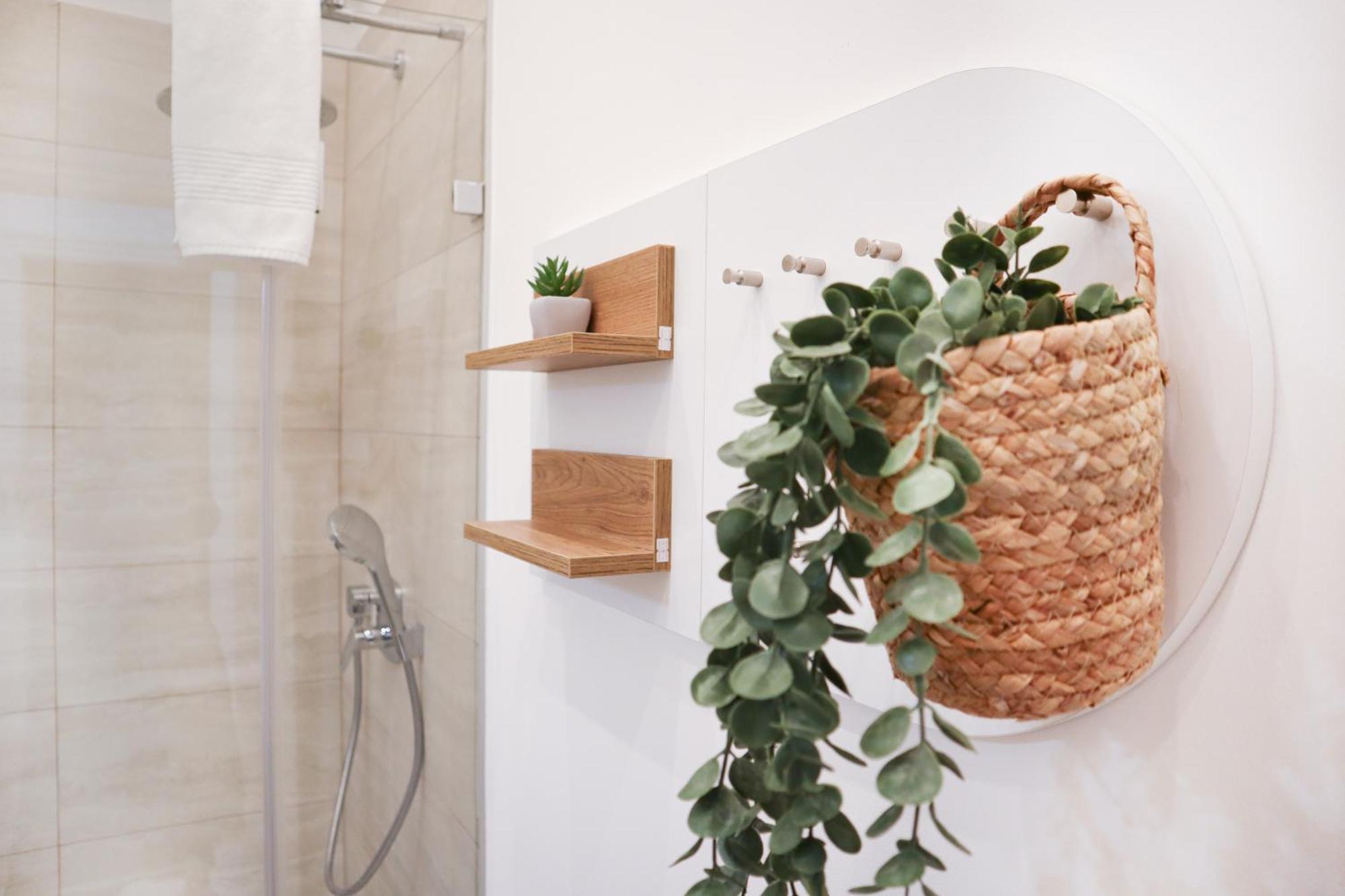 Exclusive - With Aircondition! Vienne
